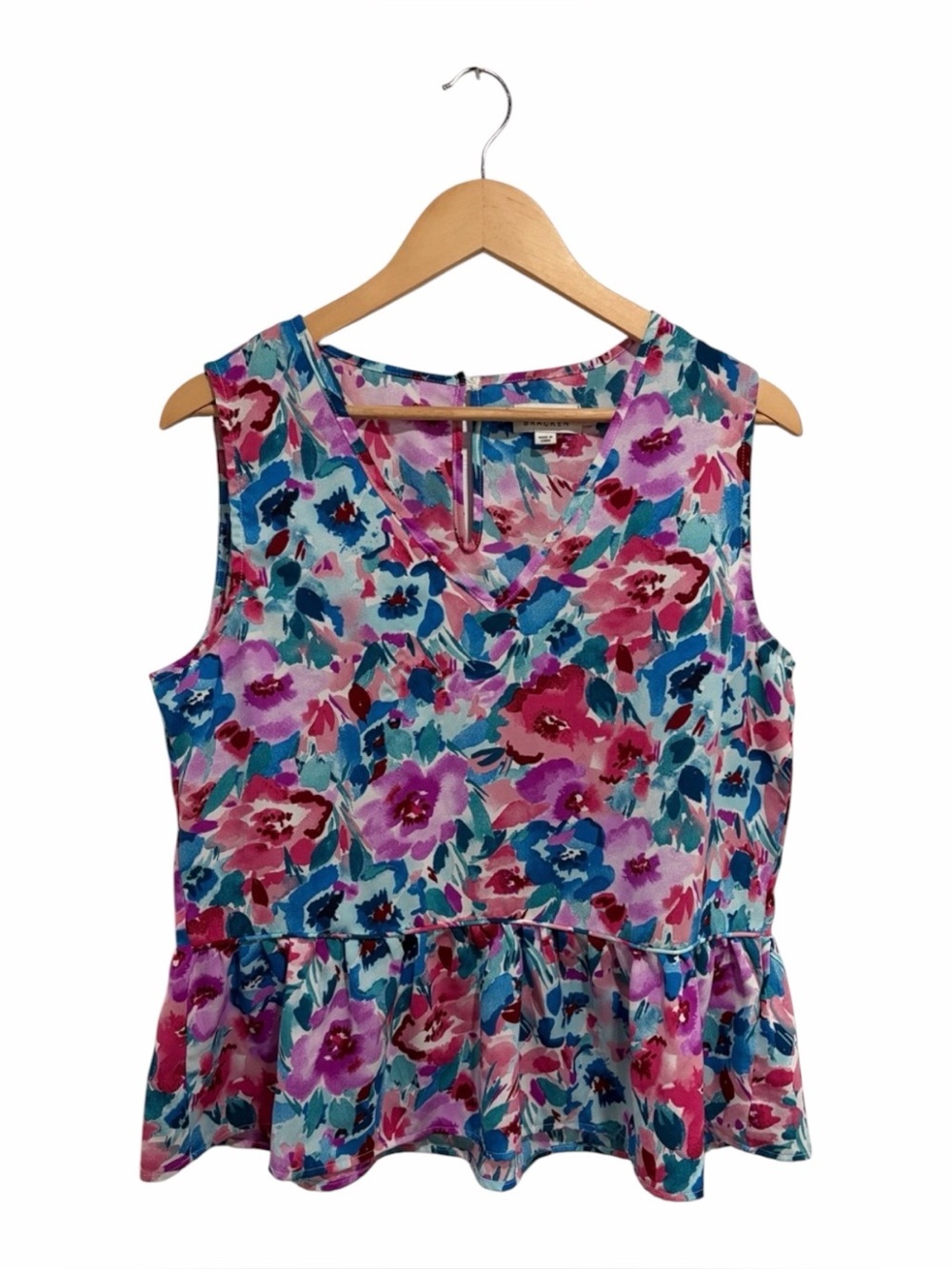 Molly Bracken Floral Peplum Sleeveless V-Neck Tank Top Medium